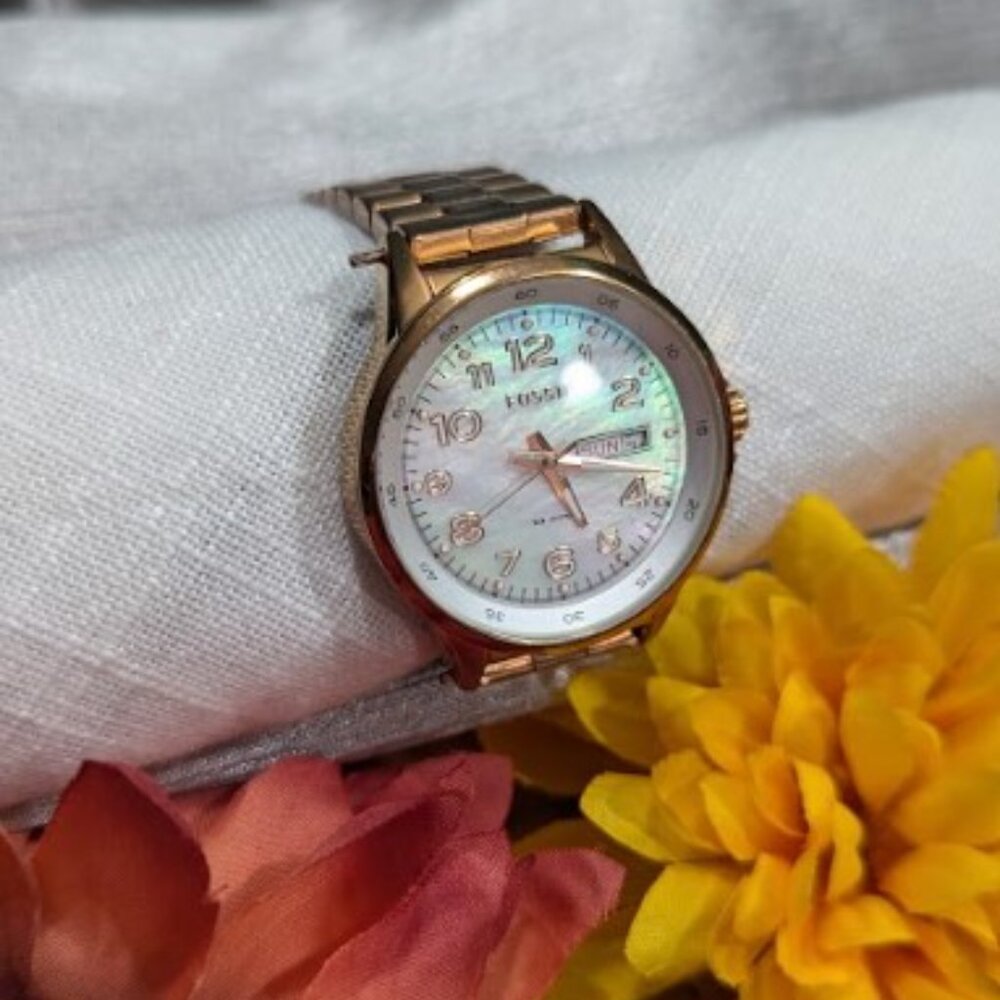 Fossil Watch Maddox Collection Unisex Rose Gold Watch with Links